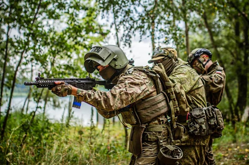 Operator w pełnej ekipie